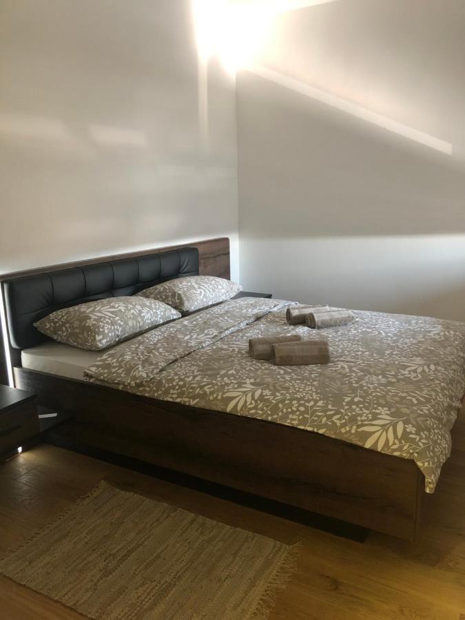 501 Apartment *